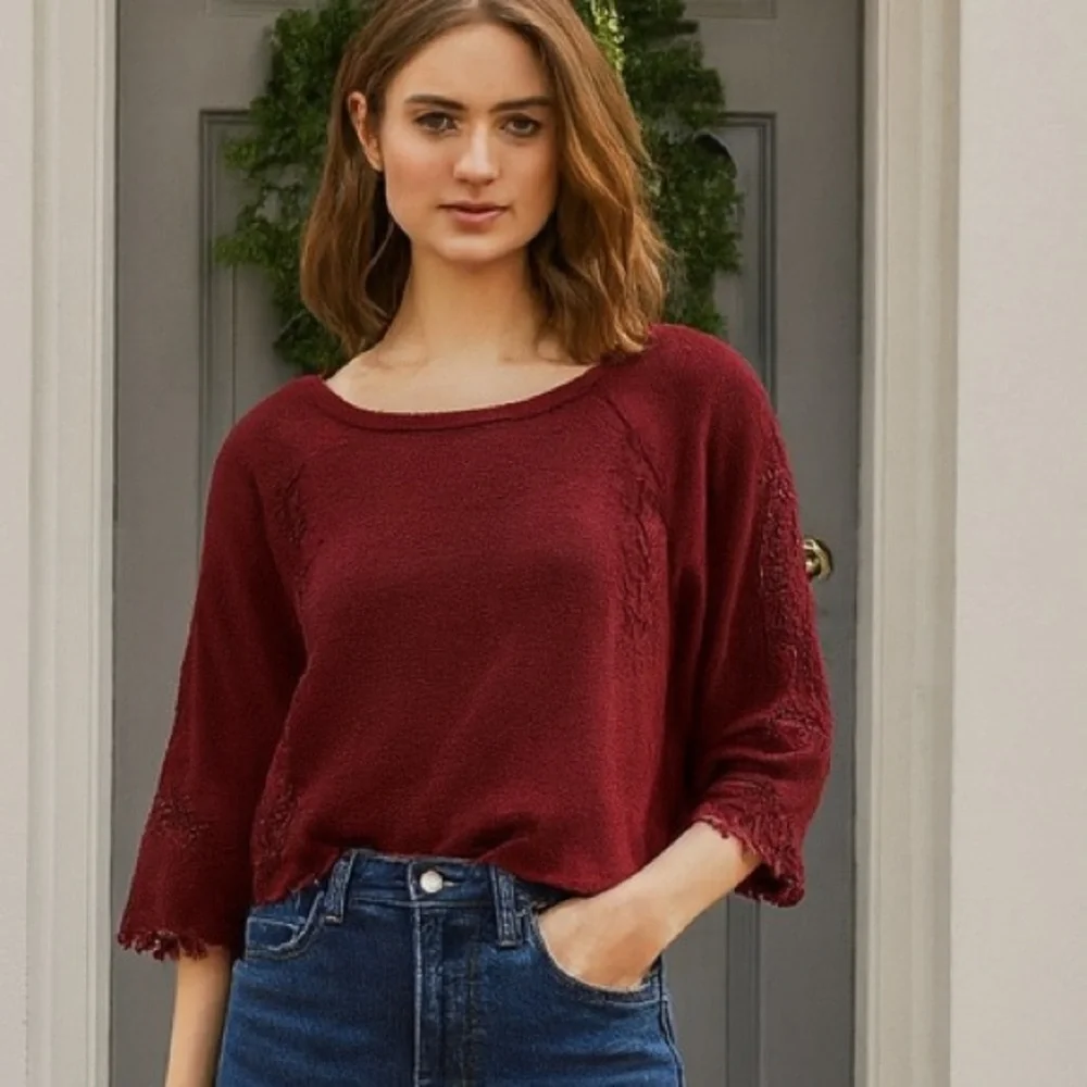 Anthropologie Olanda burgundy tassels top xs